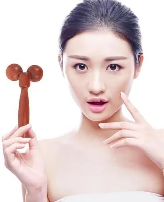 Produktbild von Doppelkopf-Gesichtsroller für die Massage von Gesicht und Körper