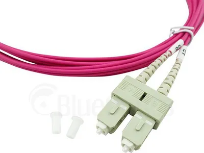 Immagine prodotto di BlueOptics SFP3132FU1MK Cavo in fibra ottica 1 m LC SC OM4 rosso (SFP3132FU1MK)