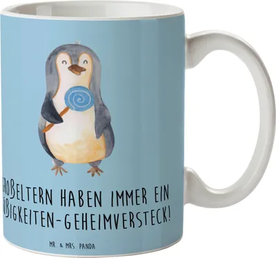 Produktbild von Mr. & Mrs. Panda Frühstücksbecher Großeltern Süßigkeiten - Blau Pastell - Geschenk, Familienleben, Becher, Generationen, Kaffeebecher, Geheimversteck, handgemacht, haferl