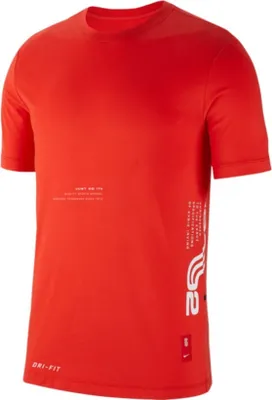 Produktbild von Nike Tshirts CD0927634, Größe: 173