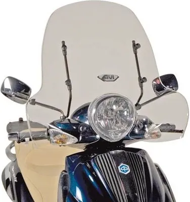 Immagine prodotto di Parabrezza Givi 103AG trasparente, altezza 430 mm, larghezza 700 mm per vari modelli Piaggio