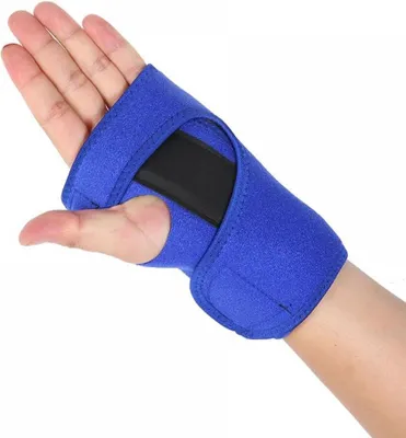 Obrázek produktu pro Noční ortéza na zápěstí pro syndrom karpálního tunelu – dlaha na zápěstí, stabilizátor paže a ortéza na ruku pro úlevu od bolesti při syndromu karpálního tunelu s kompresní manžetou pro léčbu zánětu šlach předloktí nebo zápěstí