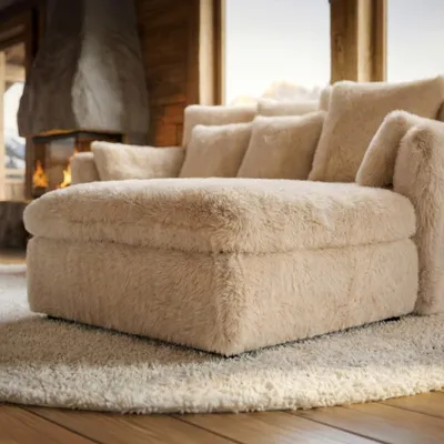 Produktbild von riess-ambiente Sitzhocker YETI 100cm beige sand Shaggy-Stoff langfloriger Plüsch Sofahocker