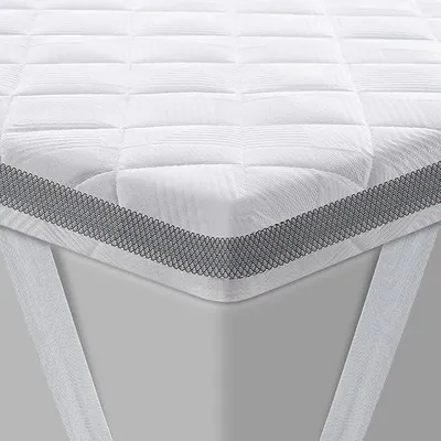Imagen del producto de Colchón superior de 140x200 cm, con núcleo de espuma fría de 7,5 cm de altura que proporciona soporte
