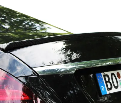 Universal Spoilerlippe Heckspoiler Kofferraum CARBON LOOK kürzbar + Endkappen – Produktansicht