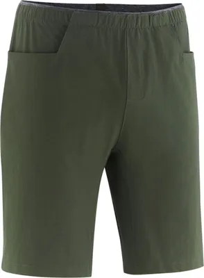 Grüne Shorts von Edelrid; Modell Radar Short; mit zwei seitlichen Taschen.