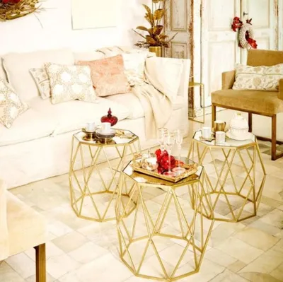 Produktbild von Casa Padrino Luxus Beistelltisch Set Gold - 3 Metall Tische mit Glasplatte - Wohnzimmer Möbel - Luxus Kollektion