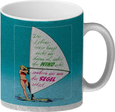 Produktbild von Surferin Glitzer-Kaffeebecher mit Spruch auf dem Segel