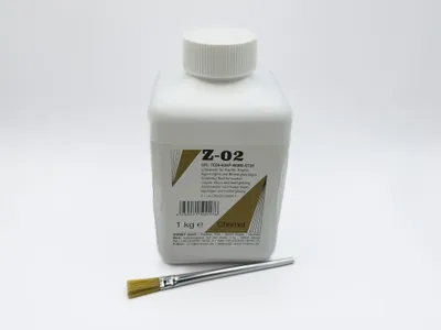 Produktbild von Lötwasser Z-02 für Zinnlote auf Kupfer und Bleiverglasungen, Gewicht: 1000 g inkl. gratis Pinsel