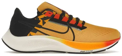 Produktbild von Nike Air Zoom Pegasus 38 University Gold Black - EU 40.5