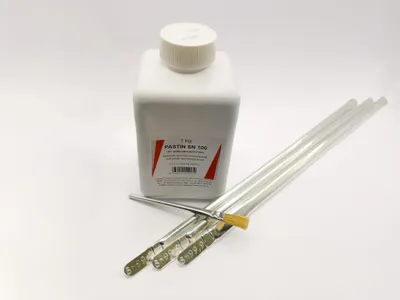Immagine prodotto di Pasta saldante Pastin100 a base di stagno 99,9%, peso: 1000 g, inclusa una spatola gratuita + 1000 g di barre di stagno 99,9 a sezione triangolare