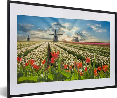 Produktbild von MuchoWow® Gerahmtes Poster Windmühle - Tulpen - Himmel - Natur 60x40 cm - Poster mit Schwarzem Bilderrahmen Wandposter Rahmen Foto Bilder - Schlafzimmer - Plakat in Rahmen - Drucken