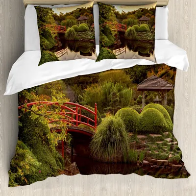 Obrázok produktu pre ABAKUHAUS japonská sada obliečok, Pokojná záhrada s odrazmi vo vode Červený most nad rybníkom Západ slnka, 155 x 220 cm + 80 x 80 cm, zelená žltá