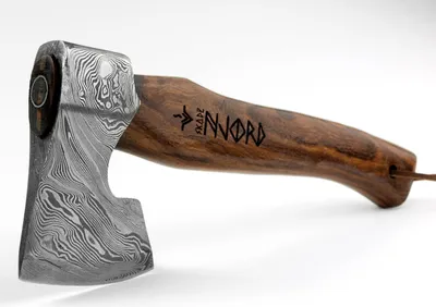 Produktbild von Njord Handaxt Skade Damast Klein - 36 cm