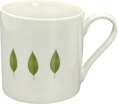 Produktbild von Leaf Becher 350ml aus Porzellan, cremefarben, Teeblatt-Dekor, samtene Haptik