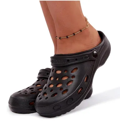 Produktbild von Damen schwarze Schaumstoff-Clogs mit Riemen Parker 42