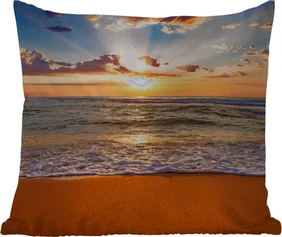 Produktbild von MuchoWow® Outdoor Kissen - Strand - Sonnenuntergang - Meer - Wolken - Horizont - 50x50 cm - Wetterfest - Lounge Kissen - Komfortabel - Kissen mit Bild