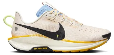 Immagine prodotto di Nike React Pegasus Trail 5, colore Phantom Washed Coral University Gold Black (donna) - taglia EU 35.5
