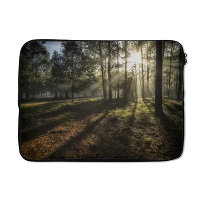 Produktbild von MuchoWow® Laptop Hülle 13 Zoll Wald - Sonne - Nebel Laptoptasche - Laptophülle - Sleeve - Rundumschutz
