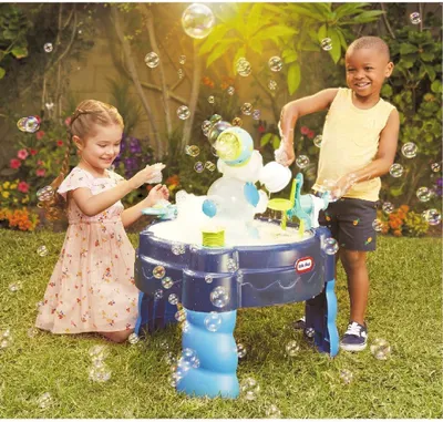 Zdjęcie produktu dla Fabryka baniek Wodny stół Little Tikes