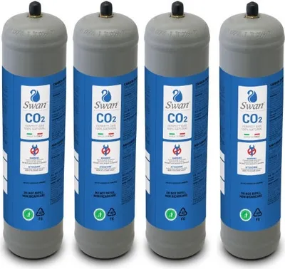 Immagine prodotto di Swan Co2 bombola monouso 600 gr E290 acido carbonico filettatura 11x1 M per gorgogliatori d'acqua, unità di raffreddamento e distributori di acqua potabile, 4 pezzi