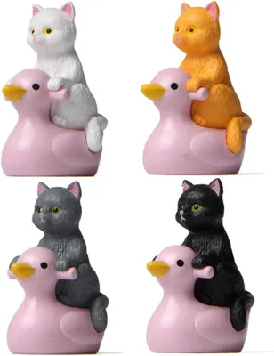 Imagen del producto de Conjunto de miniaturas de gatos, 4 unidades, con forma de patitos rosas, ideales para decorar mesas y acuarios