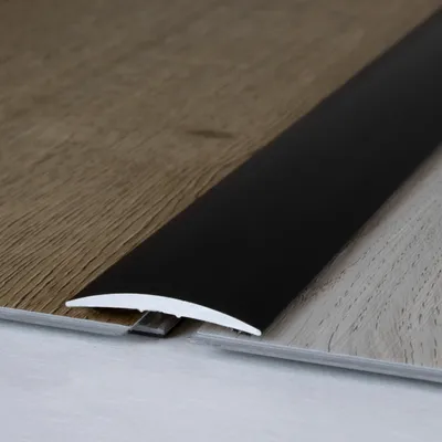 Produktbild von PROVISTON | Übergangsprofil | Aluminium eloxiert | Bronze Dunkel | Breite 37 mm | Höhe 4.5 mm | Länge 2700 mm | Selbstklebend | Übergangsschiene | Übergangsleiste | Abdeckleiste | 1 Stück