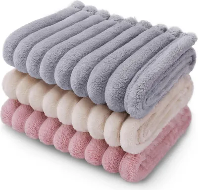Productafbeelding van Hondendeken en kattendeken - 3 stuks - wasbaar - zacht flanel - 100% polyester