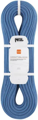 Blau-weiß gemustertes Petzl Contact Wall Kletterseil mit 9.8 mm Durchmesser. zusammengerollt und mit weißem Etikett versehen