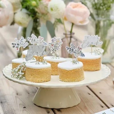 Produktbild von 12 Cupcake-Topper Blooming Bride 10cm