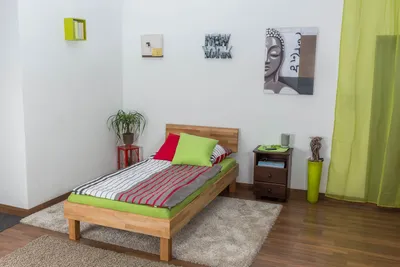 Produktbild von Bett 100 x 200 cm Kernbuche massiv geölt