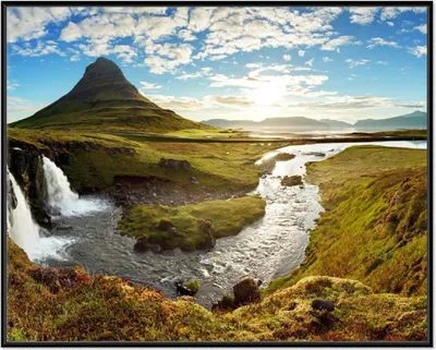 Produktbild von Wallario Wandbild Island Panorama Fluss  Berge und blauer Himmel, Größe: 40,30 x 50,30 cm, Poster mit schwarzem Aluminiumrahmen
