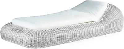 Produktbild von Casa Padrino Luxus Gartenliege Weiß / Weiß 238 x 100 x H. 50 cm - Handgewebte Wetterbeständige Liege - Moderne Poolliege - Garten Möbel - Hotel Möbel
