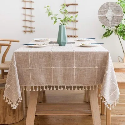 Produktbild von Famanu Tischdecke aus Baumwolle, 140 x 220 cm, rechteckig, waschbare Tischdecke, Leinen, elegant, mit Fransen