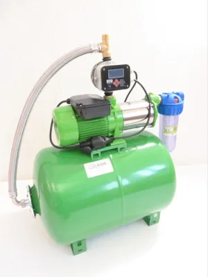 Produktbild von Hauswasserwerk 150 L 2100 Watt 7,8 Bar, Gartenpumpe Edelstahl Pumpensteuerung einstellbar mit LCD Display