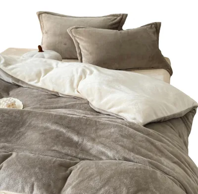 Produktbild von Bettwäsche Set aus Samt-Fleece - 200x220 cm - Kuschelige Winterbettwäsche - Beige