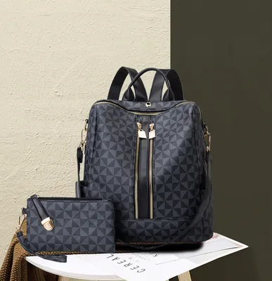 Produktbild von STILVORA Laptoprucksack Wanderrucksack mit Geldbörse，Reisetasche mit Diebstahlsicheres Fach & Wasserdicht