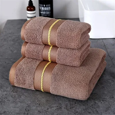 Immagine prodotto di Set di 2 asciugamani da bagno super morbidi, 70x140 cm
