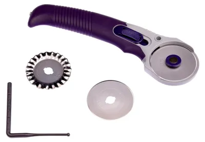 Produktbild von Rollschneider Multi mit 3 Klingen 45 mm, Edelstahl, Violett