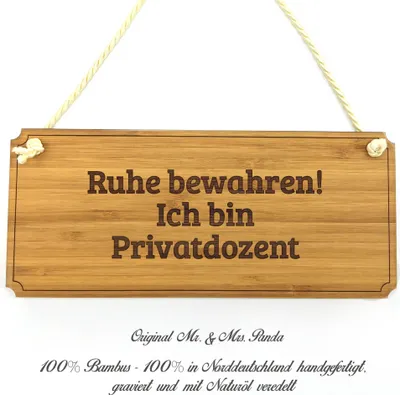 Produktbild von Mr. & Mrs. Panda Wegweiser Privatdozent - Geschenk, wandtafel, Firmenschild, Berufsausbildung, Türschild, Geschenkidee, Bachelor, Schild, Abschied, Shabby, Landhaus