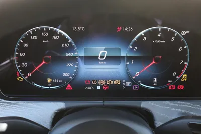 Für Mercedes AMG Original Kufatec Anpassung Tacho auf 300 km/h 330 km/h 360 km/h in der Farbe von KUFATEC GmbH & Co. KG