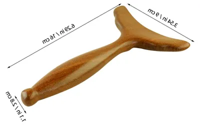 Produktbild von Gua Sha Gesichtsmassagegerät aus Sandelholz – Natürliches Massagewerkzeug für Hautpflege und Entspannung zu Hause