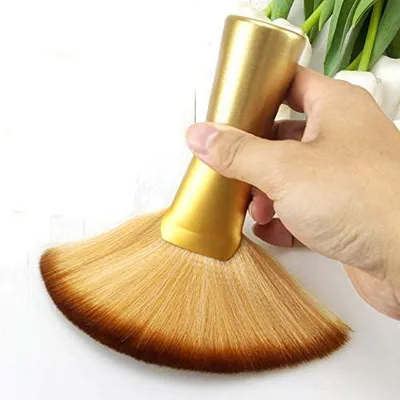 Produktbild von Weiche Halsstaubbürste aus Friseurfasern zum Haarschneiden