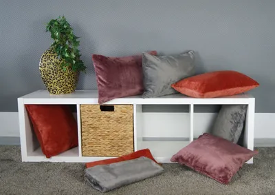 Produktbild von Lycce Kissenbezug SORRISO 50x30cm aus Samtstoff im Retro-Stil, verschiedene Farben -  EU, Farbe:koralle