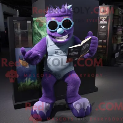 Productafbeelding van Paars REDBROKOLY Frankenstein S Monster mascottekostuum gekleed met een joggingbroek en een leesbril