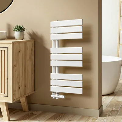 Produktbild von S'AFIELINA  762x400mm Design Badheizkörper Handtuchheizkörper Weiß Flach Paneel Seitenanschlusss Heizkörper für Bad Handtuchtrockner 342 Watt