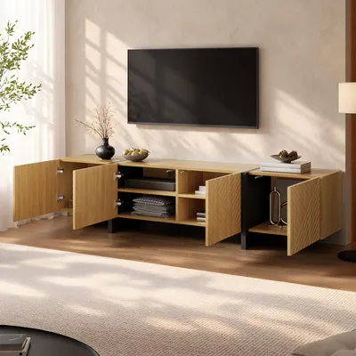 Zdjęcie produktu dla Komoda RTV Merax z 4 drzwiami, dekoracyjnymi lameli, otworem na kable, wykonana z MDF i płyty wiórowej, kolor naturalny