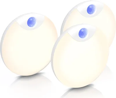 Immagine prodotto di BEARWARE Luce notturna a LED, 3x luce per armadi con rilevatore di movimento, set di 3, batteria ricaricabile, USB-C, dimmerabile, bianco neutro, timer 20 s, 5-50 lm, sensore di luce, supporto magnetico