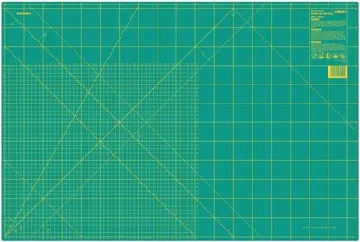 Produktbild von Famanu Schneidematte selbstheilend - doppelseitig und präzise mit Rasterlinien in cm und Inch