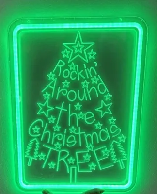 Grünes Neon-Schild 'Schwingen um den Weihnachtsbaum', 40 cm, USB